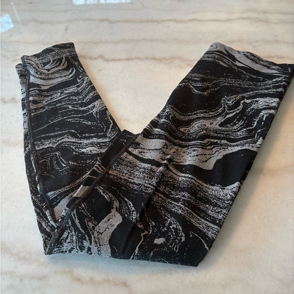 Athleta Marble Pattern Leggings - Black and Gray